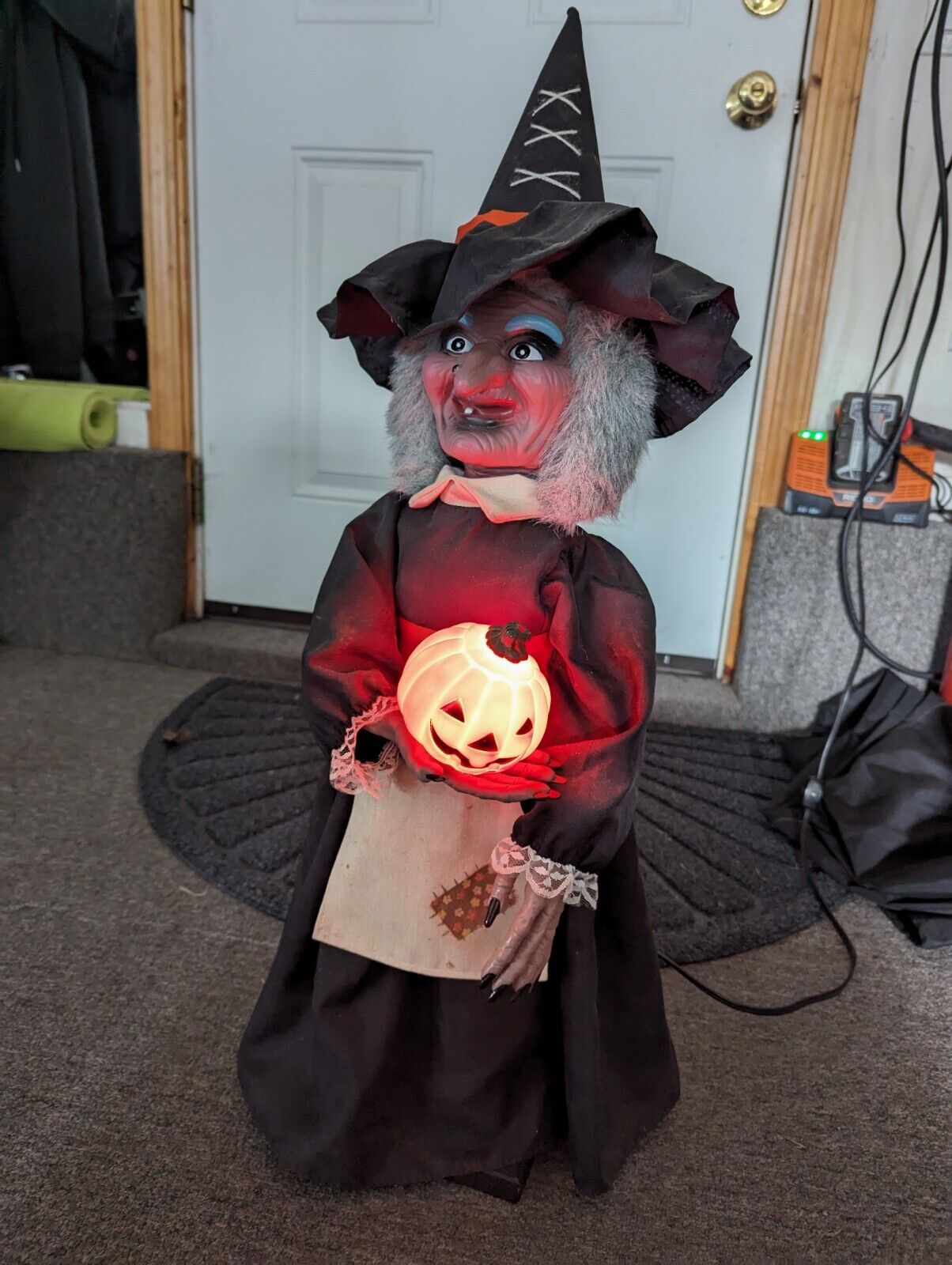 Vintage 1987 Telco Motionettes Animated Light Witch Pumpkin Halloween Works 24”t