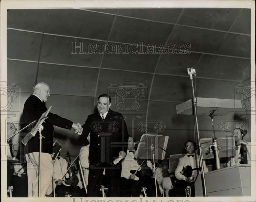 1939 Press Photo New York Mayor Fiorello LaGuardia and Conductor Walter Damrosch