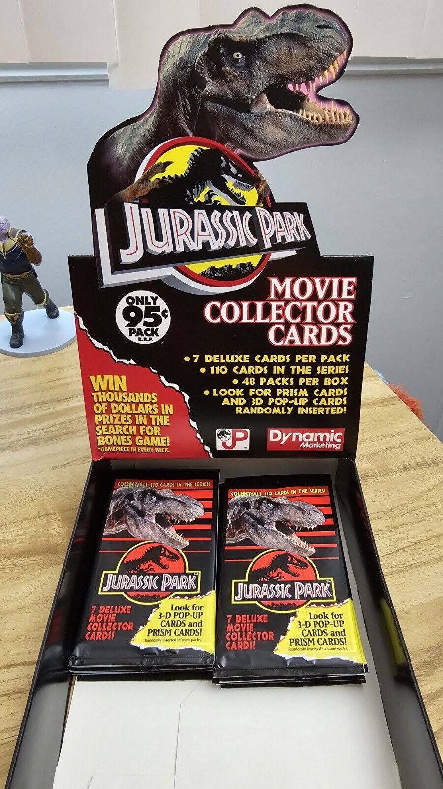 1992 DYNAMIC JURASSIC PARK Tading Cards - 12 Resealed Packs With Open Box
