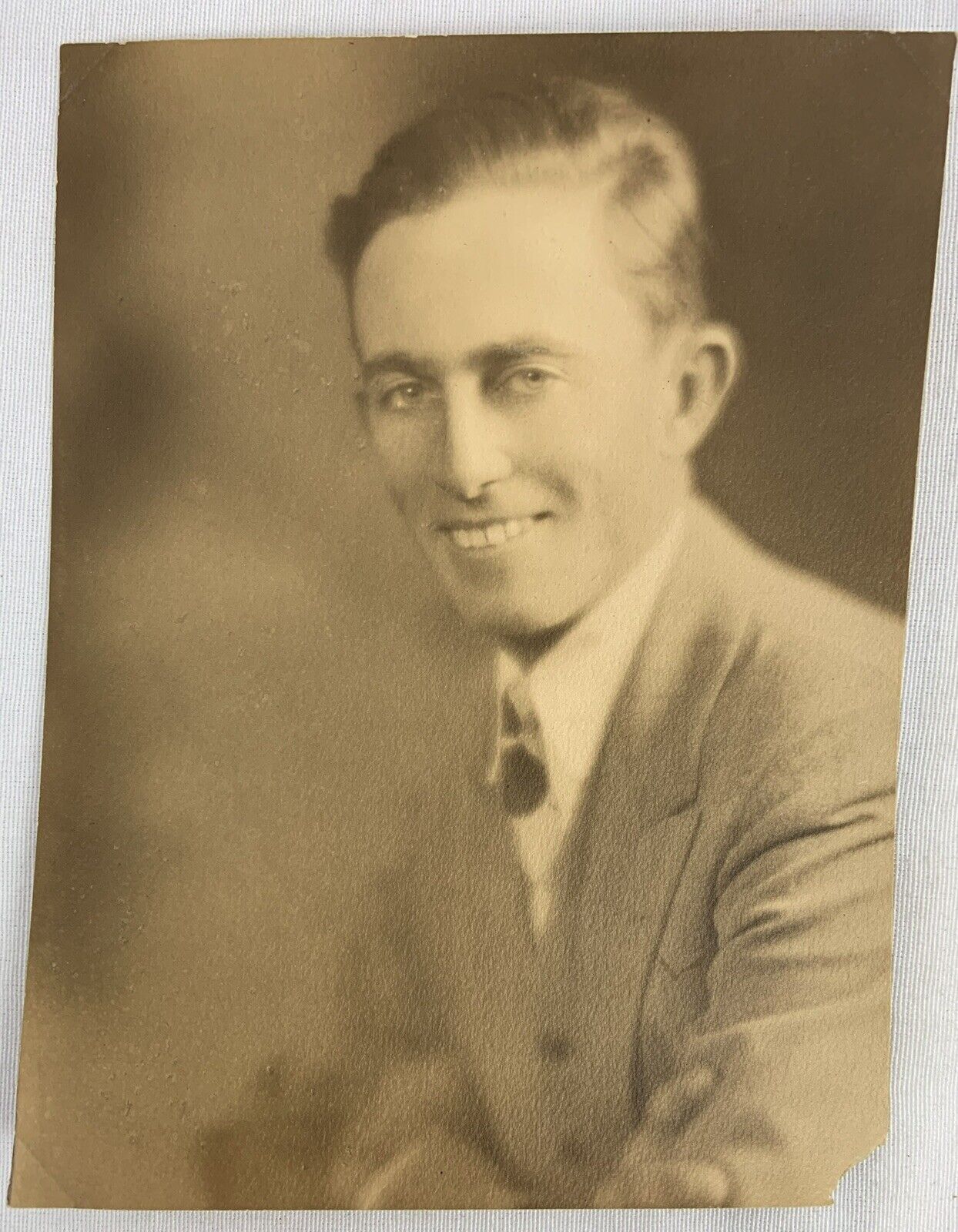 Vintage Photo Portrait Young Man Suite Tie 1940s 8\