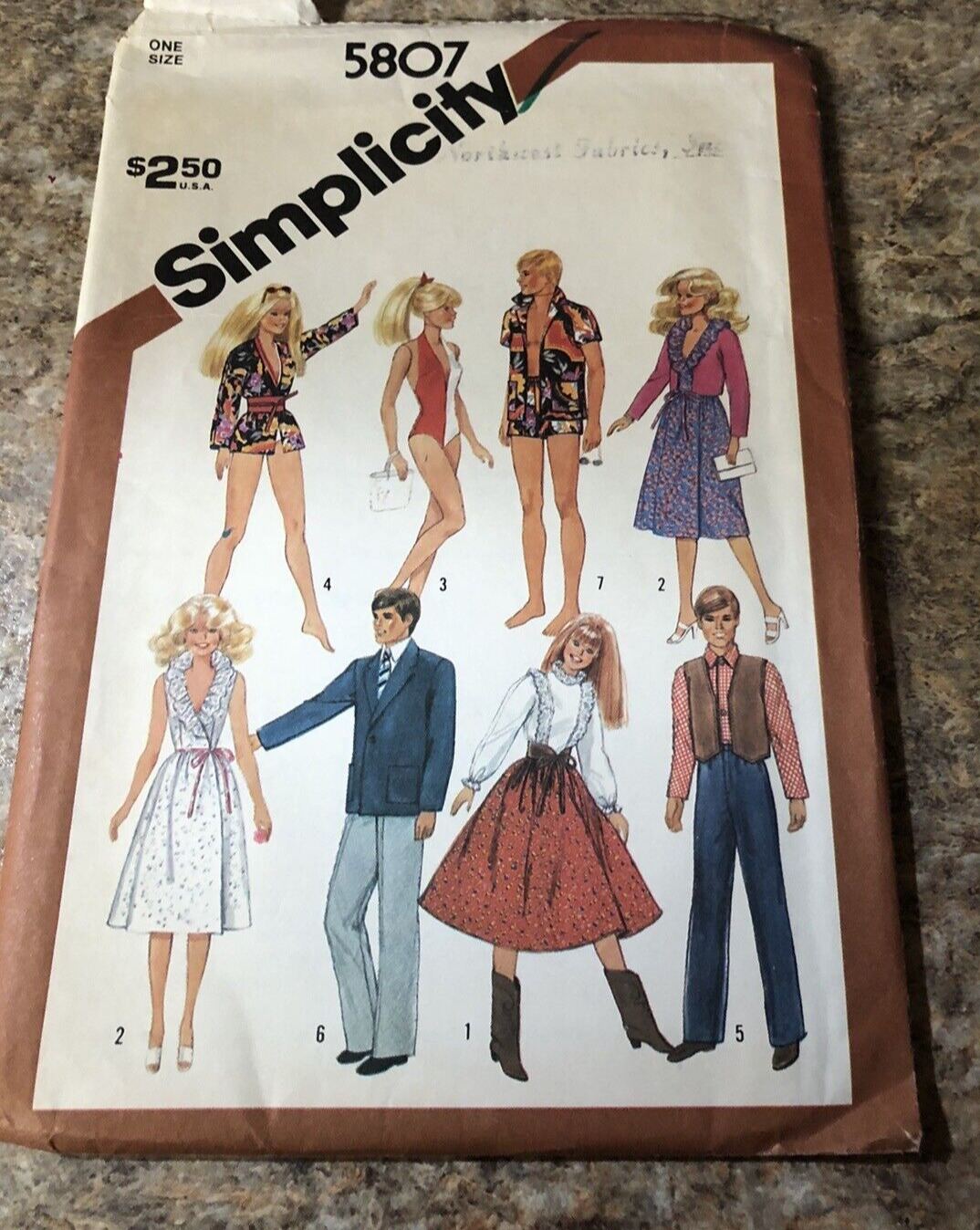VINTAGE 1982 SIMPLICITY PATTERN 5807 FOR 11.5” - 12\