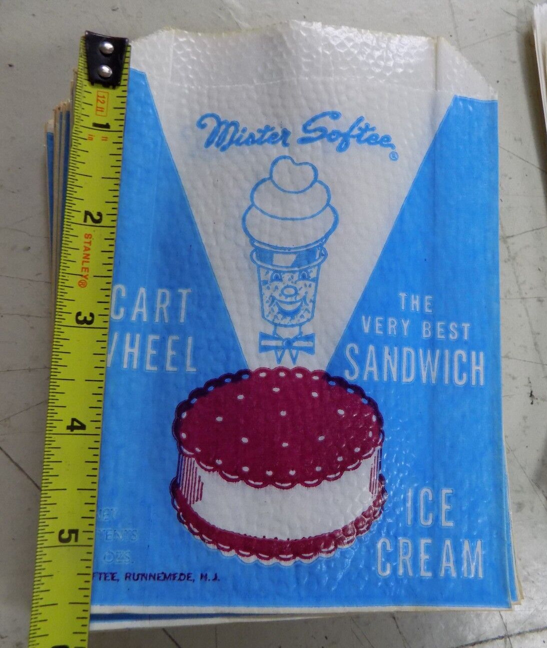 Advertising NOS original Mister Softee Cart Wheel Ice Cream Bag perfect to frame