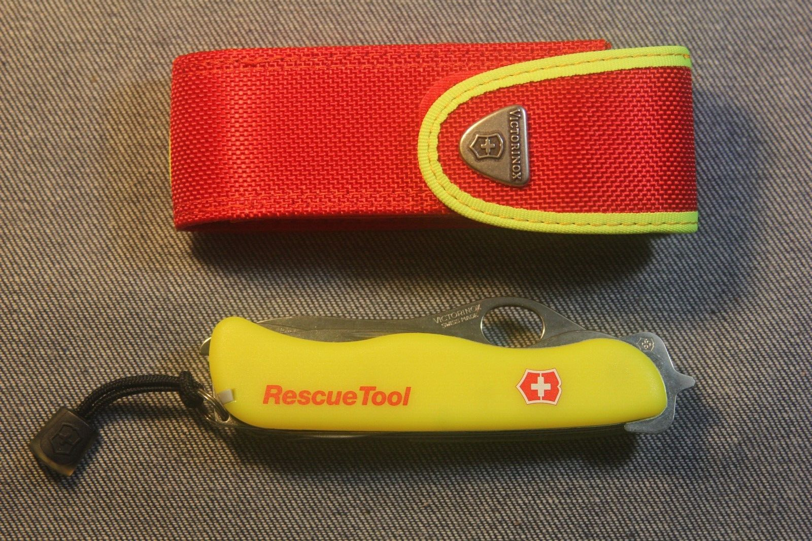 VICTORINOX  SWISS ARMY KNIFE  RESCUE TOOL