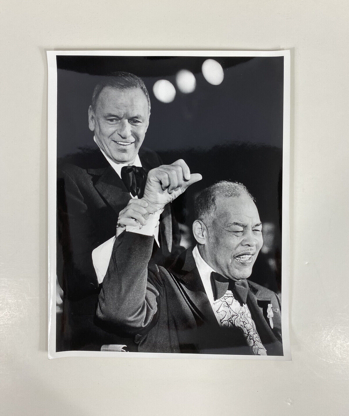 Lennox Red McLendon Frank Sinatra & Joe Louis Associated Press Photo