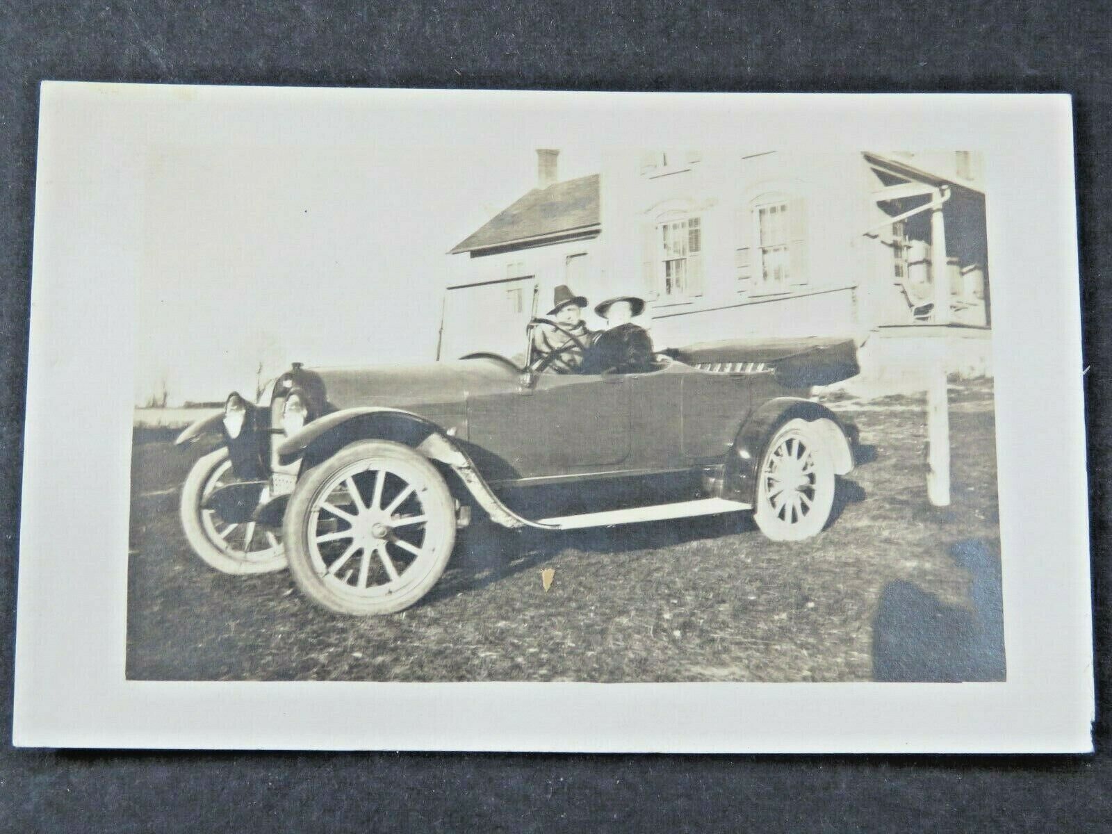 Antique Postcard RPPC Old Car Wooden Spoke Rims Undivided Homestead B3296