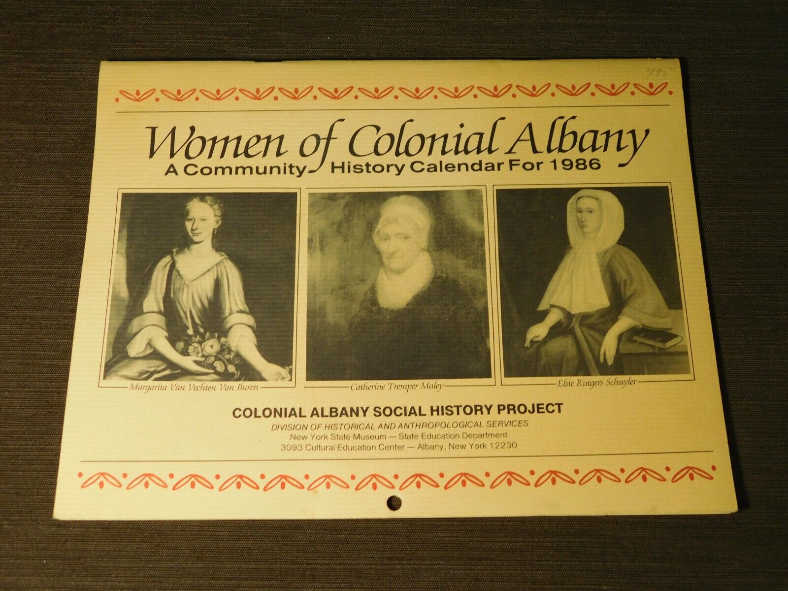 VINTAGE 1986 WOMEN OF COLONIAL ALBANY CALENDAR