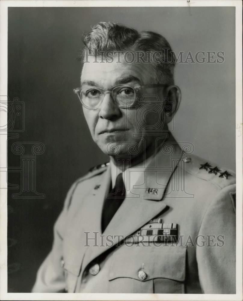 1961 Press Photo Lt. Gen. Robert Wood, Army Air Defense Commander, Colorado Spgs