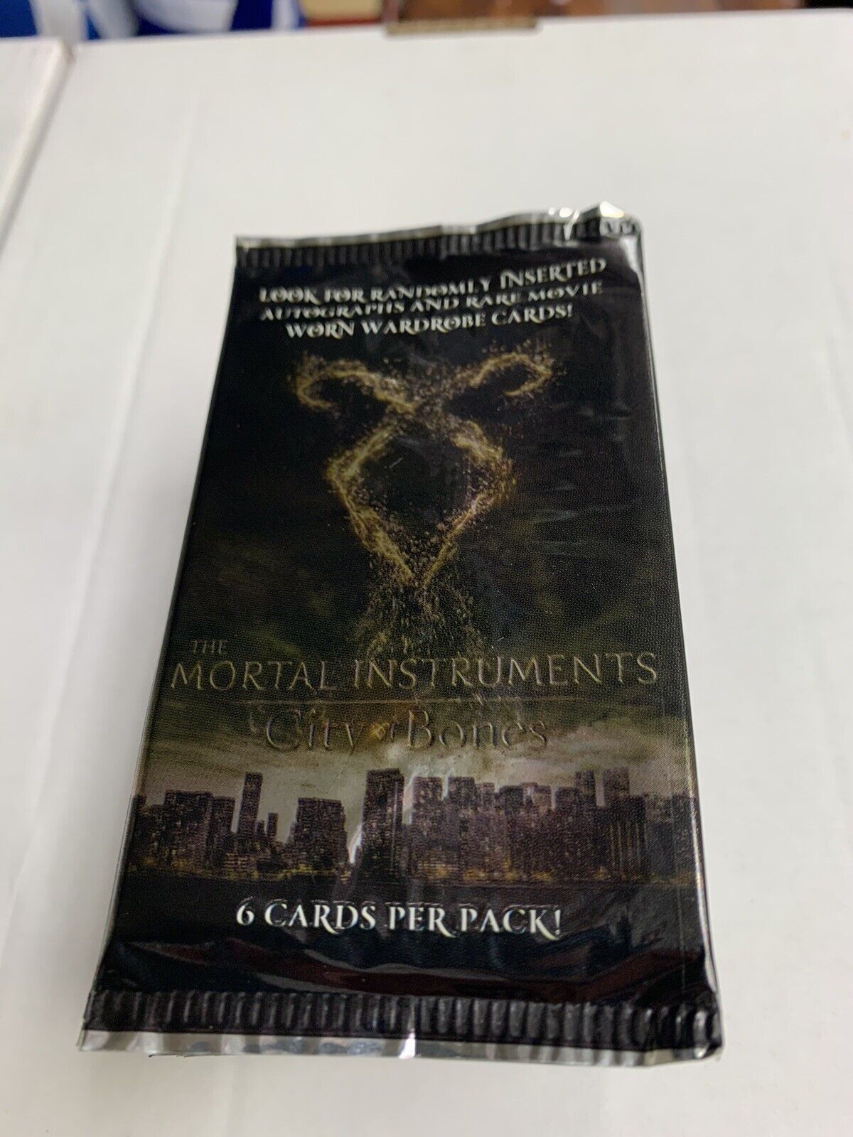 2013 Leaf Mortal Instruments City of Bones 24 Packs Trading Cards Sealed No Box