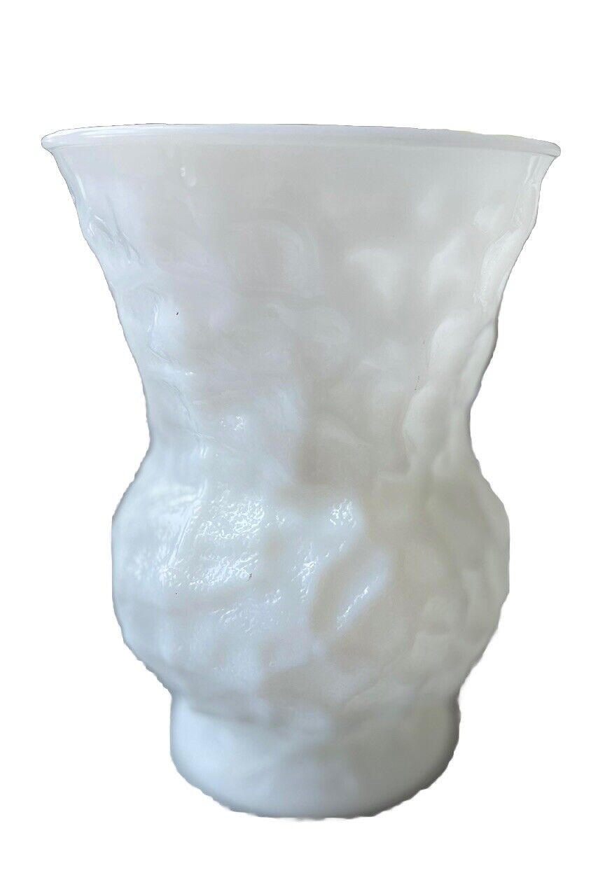 Vintage E.O. Brody Co. Cleveland Ohio USA White Milk Glass Large Vase #G109