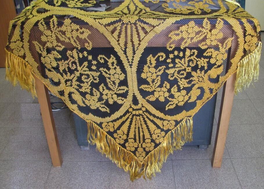 19C. ANTIQUE HANDKNITTED & EMBROIDERED SILK & COTTON TABLECLOTH
