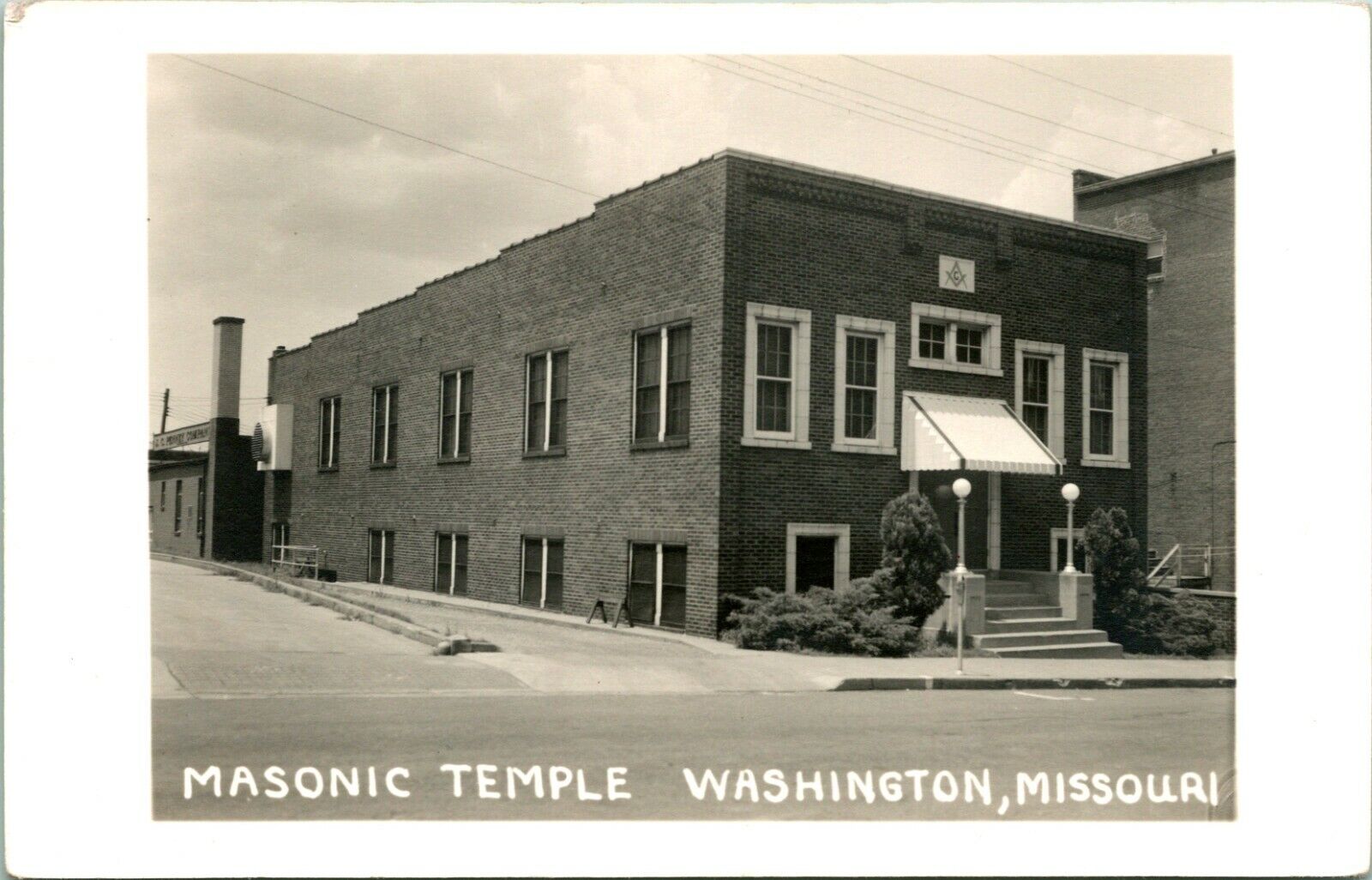 RPPC Washington Missouri MO Masonic Temple  UNP Postcard