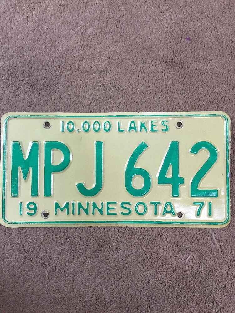 1971 Minnesota License Plate - MPJ 642 - Very Nice