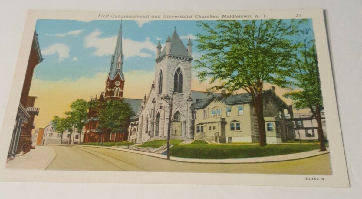 1930s postcard Congregational & Universalist church Main Street  Middletown NY 