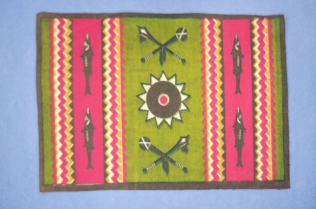 c1910s B14 mid size cigarette tobacco felt Southwest blanket / indian design #22