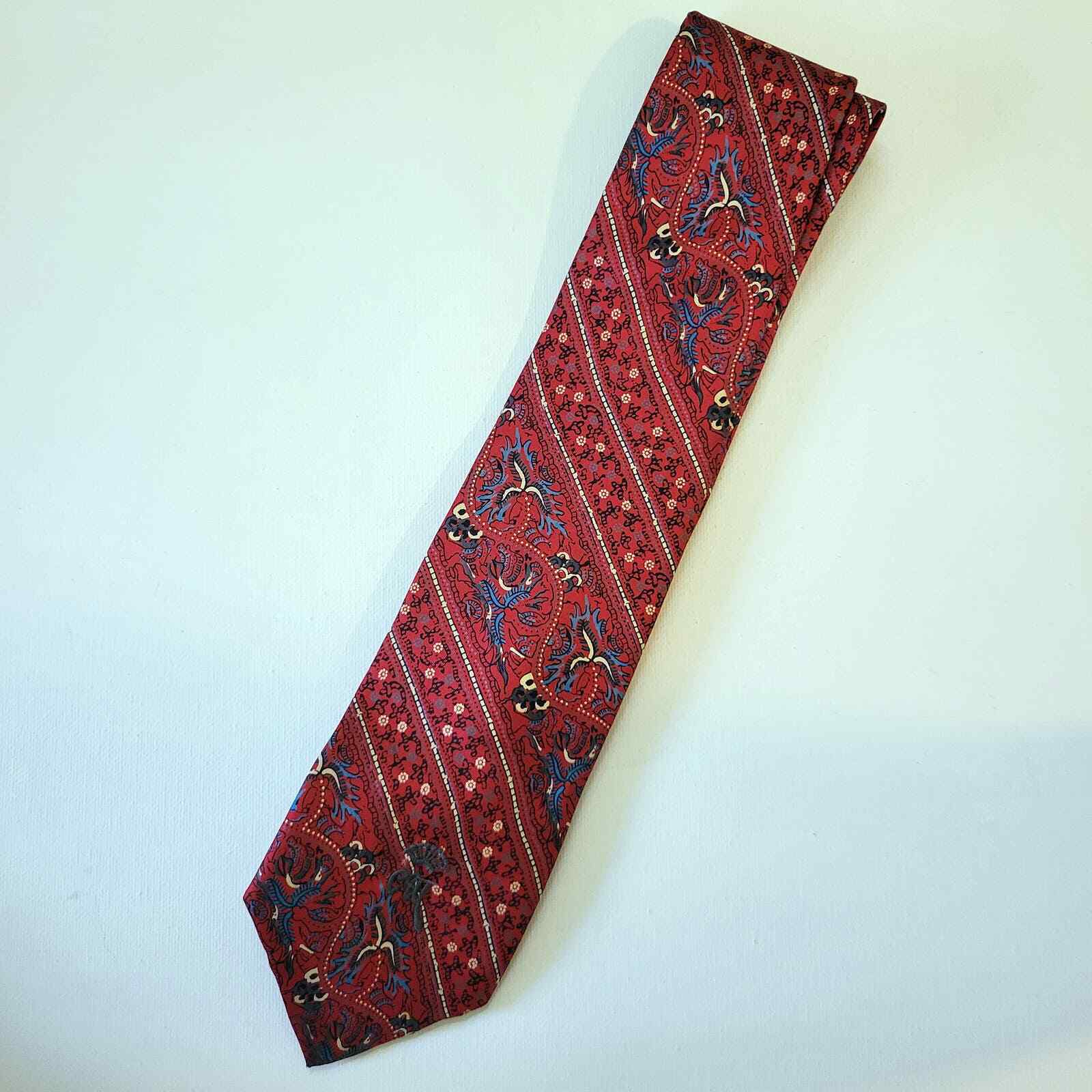 Vintage Designer Countess Mara Mens Silk Necktie Red Diagonal Stripes Floral