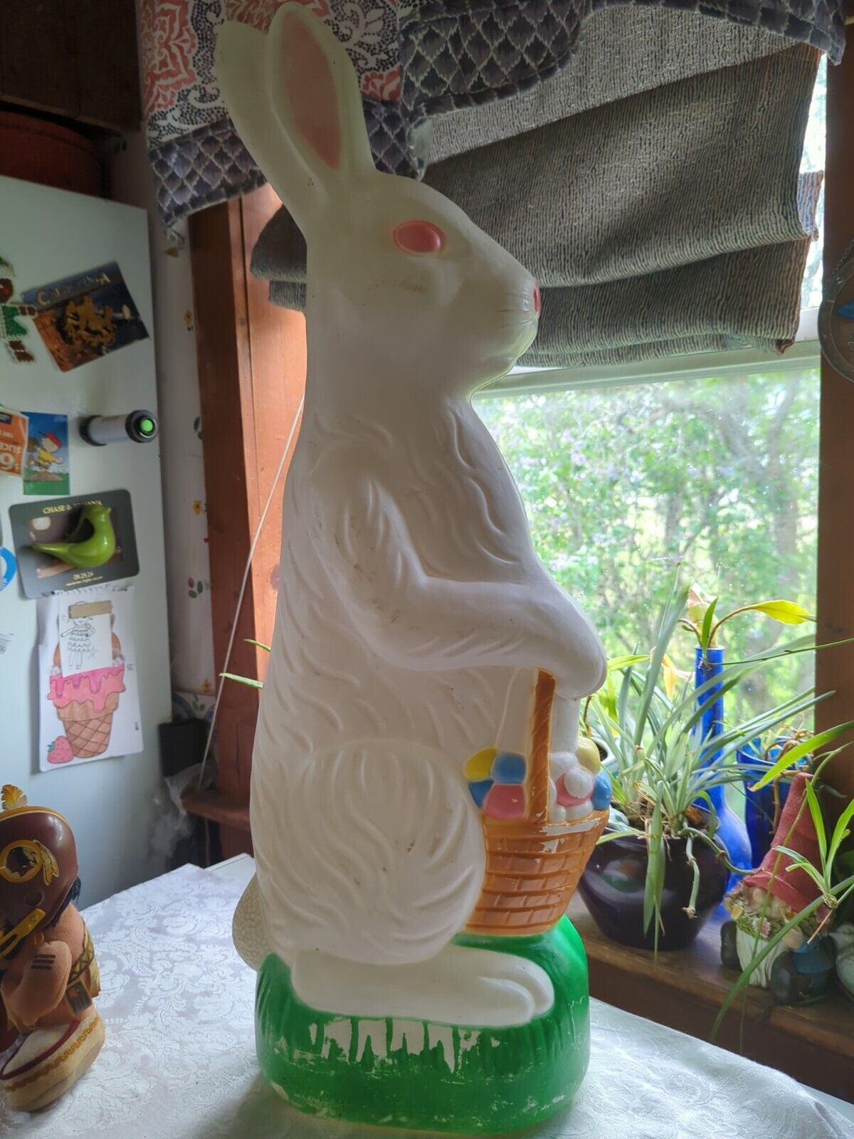  Vintage  1993 JUMBO DON FEATHERSTONE BLOW MOLD EASTER BUNNY 31\