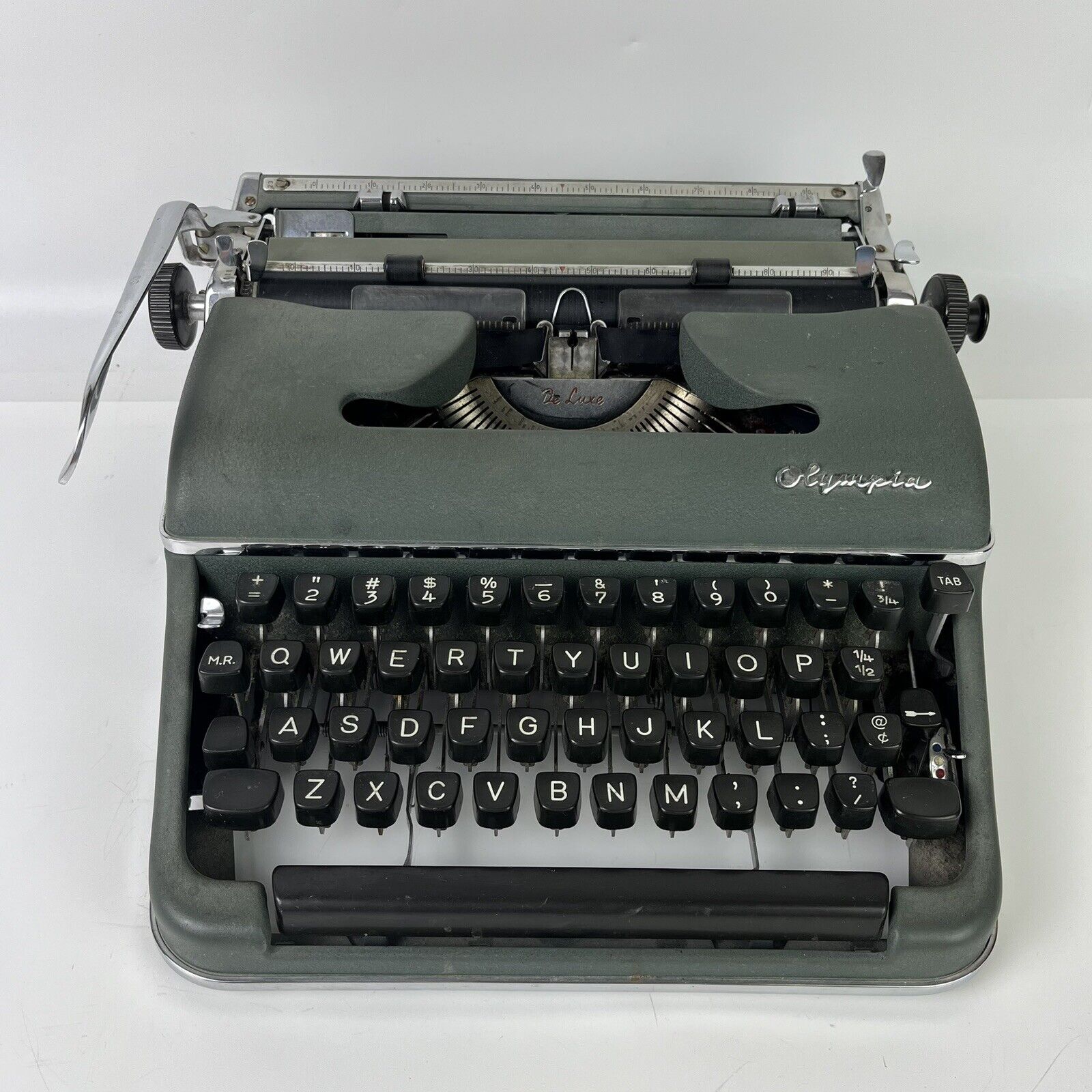 Vintage Olympia SM3 Deluxe Green Typewriter