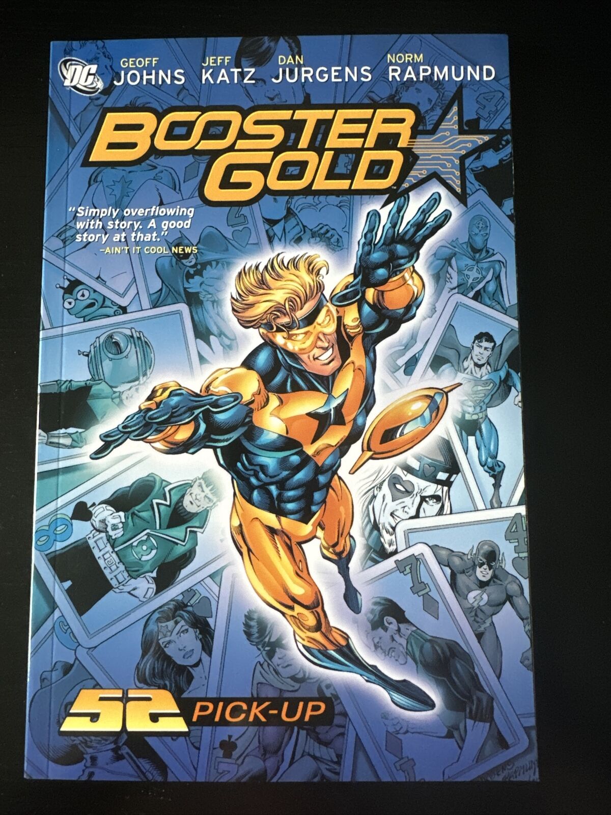 Booster Gold Volume 1: 52 Pick Up (DC Comics July 2009)