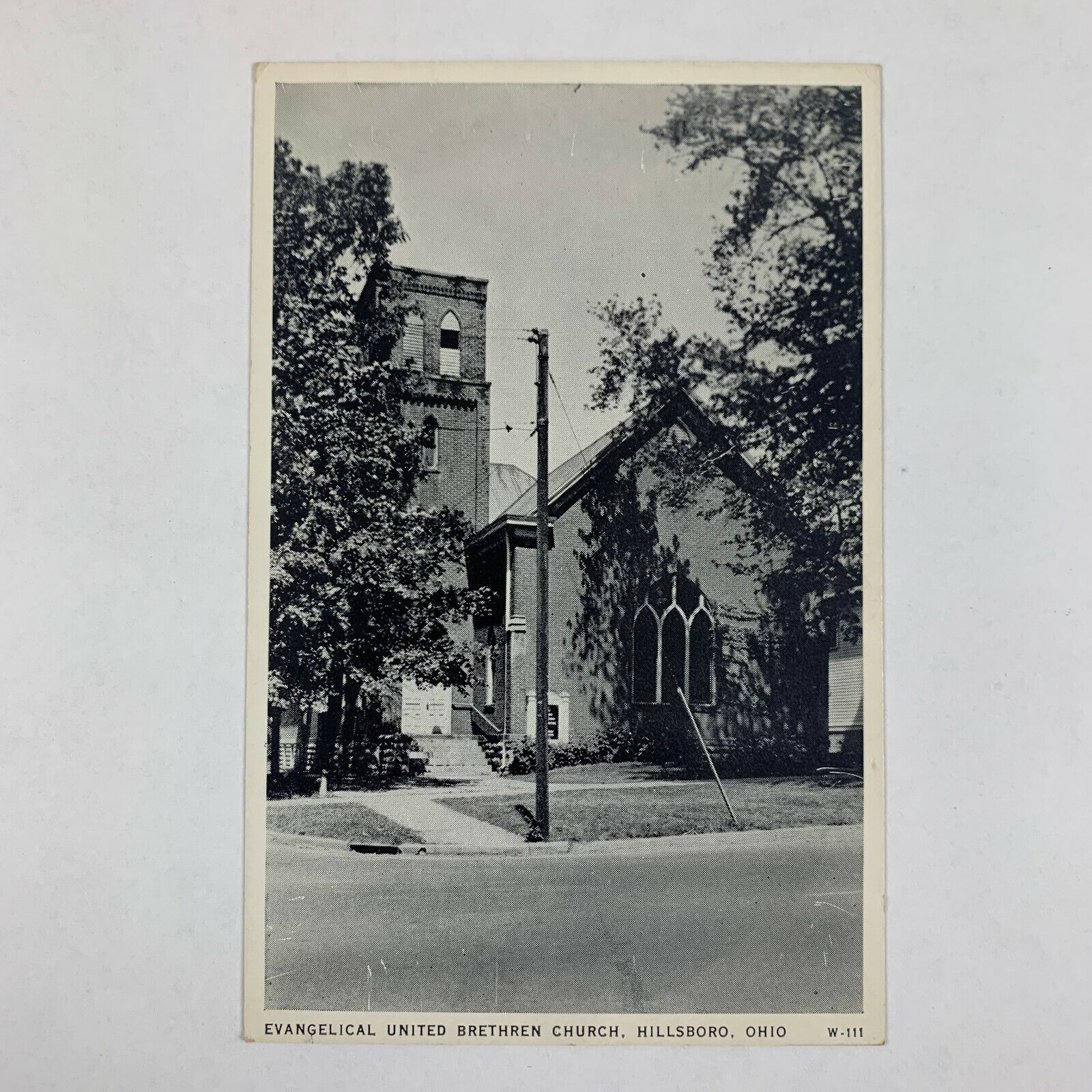 Postcard Ohio Hillsboro OH Evangelical United Brethren Church 1940s Unposted