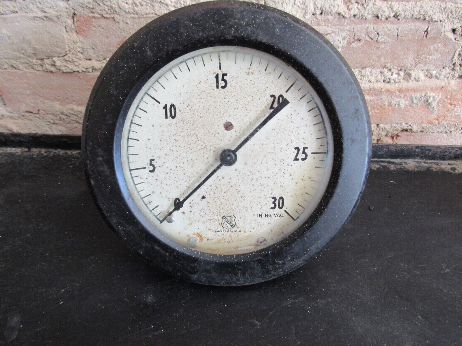 Vintage Ashcroft Vacuum Pressure Gauge 0-30 Steampunk