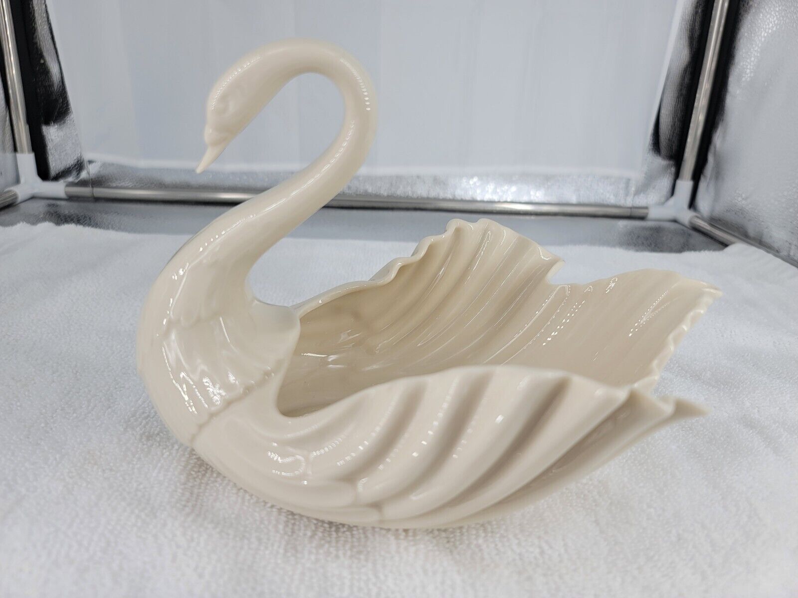 Vtg Lenox Large Porcelain Swan Figurine Excellent Condition 