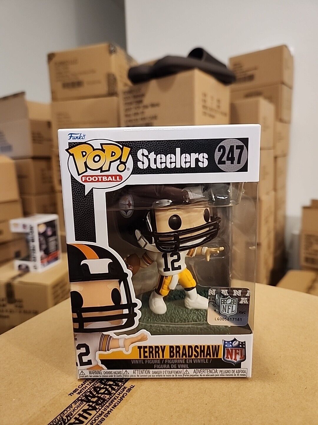 Funko NFL Legends POP Steelers Terry Bradshaw Vinyl Figure - Pittsburgh Steelers