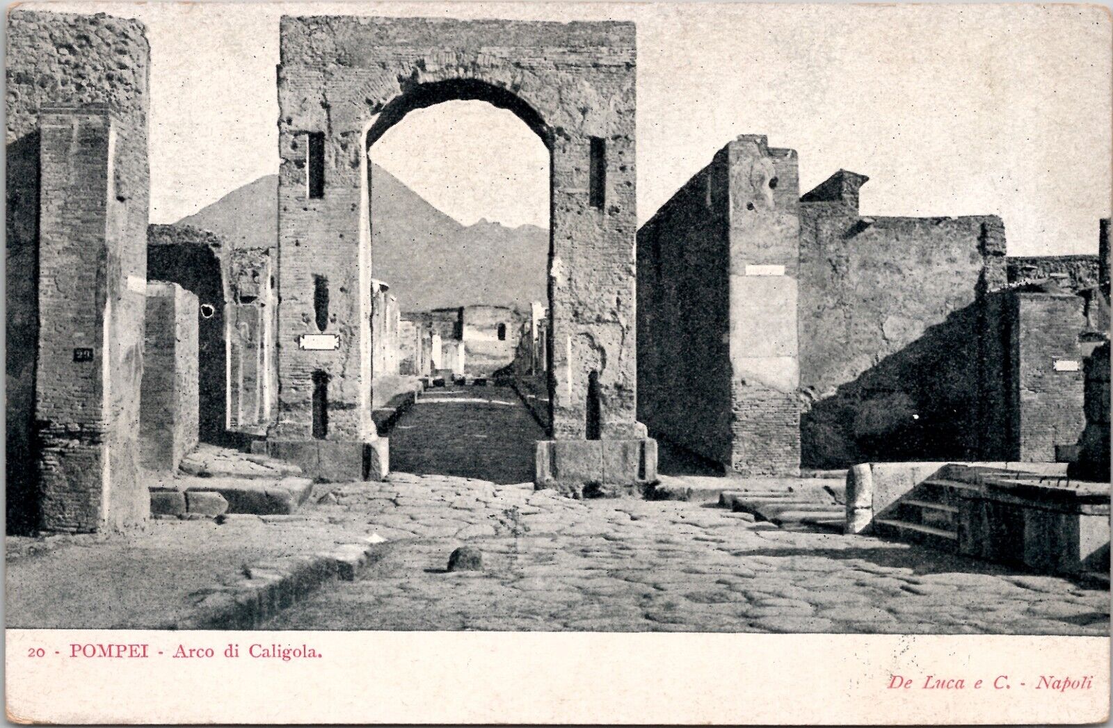 POMPEII Arch of Caligula, Italy Vintage Postcard Wps1
