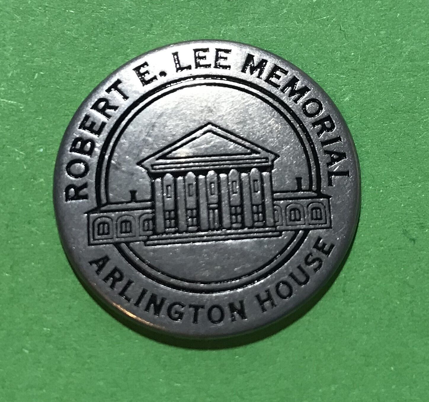 Robert E. Lee  Memorial at Arlington National Cemetery Token