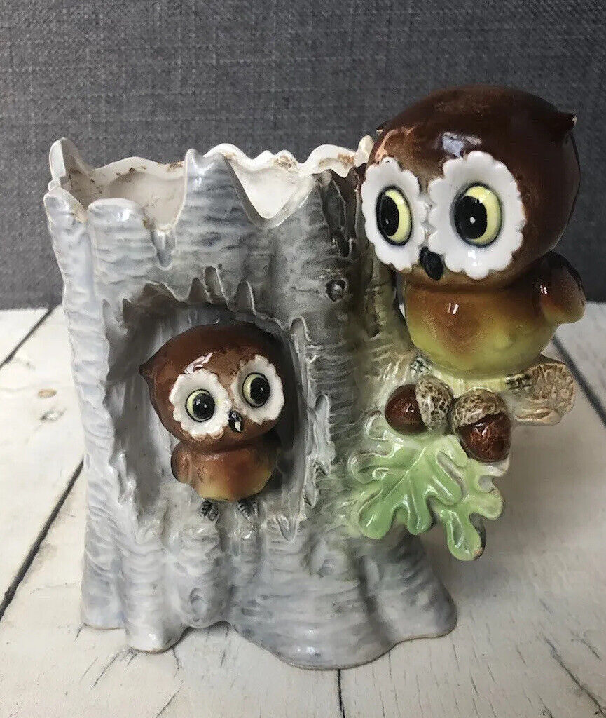 Vintage Cute Anthropomorphic Owl Baby Owlet Tree Trunk Planter Acorn Norcrest