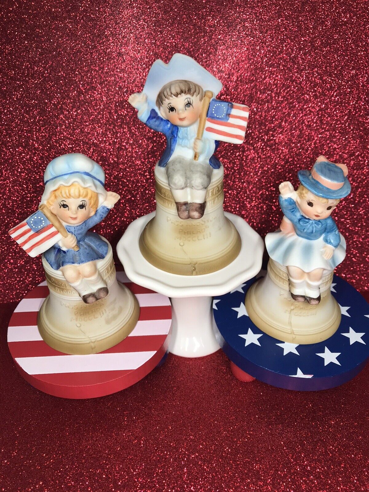 Vtg Price Imports Colonial Boy & Girls Sitting On Liberty Bells Japan July 4th