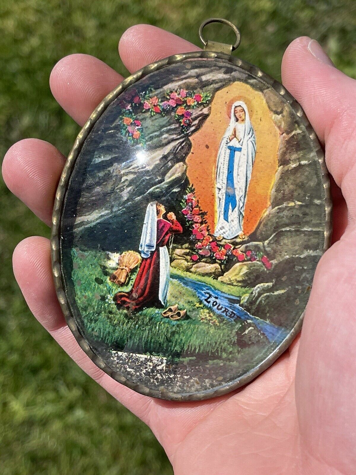 Souvenir Lourdes Medallion