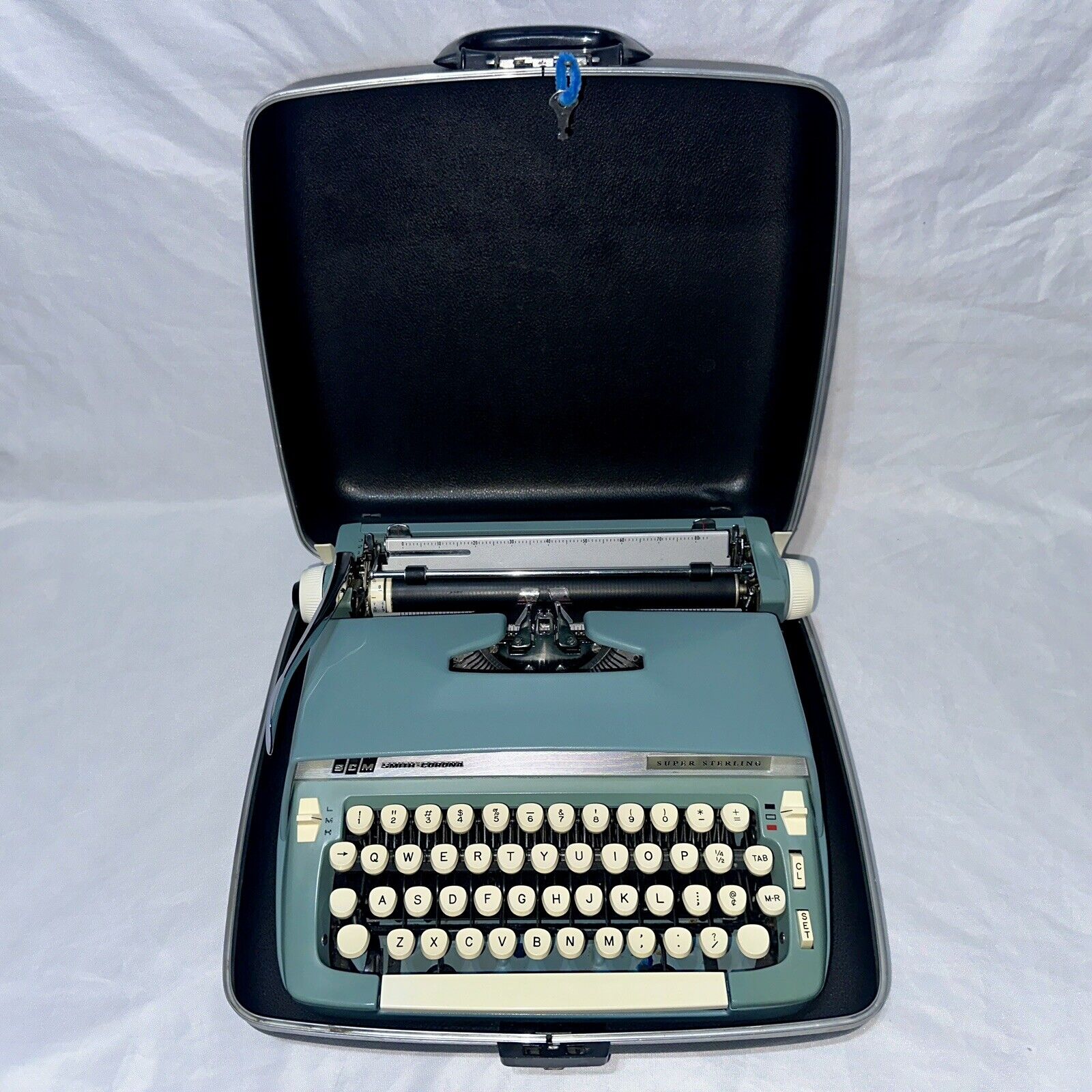 Vintage Smith Corona Super Sterling Portable Typewriter with Case & Key  - Works