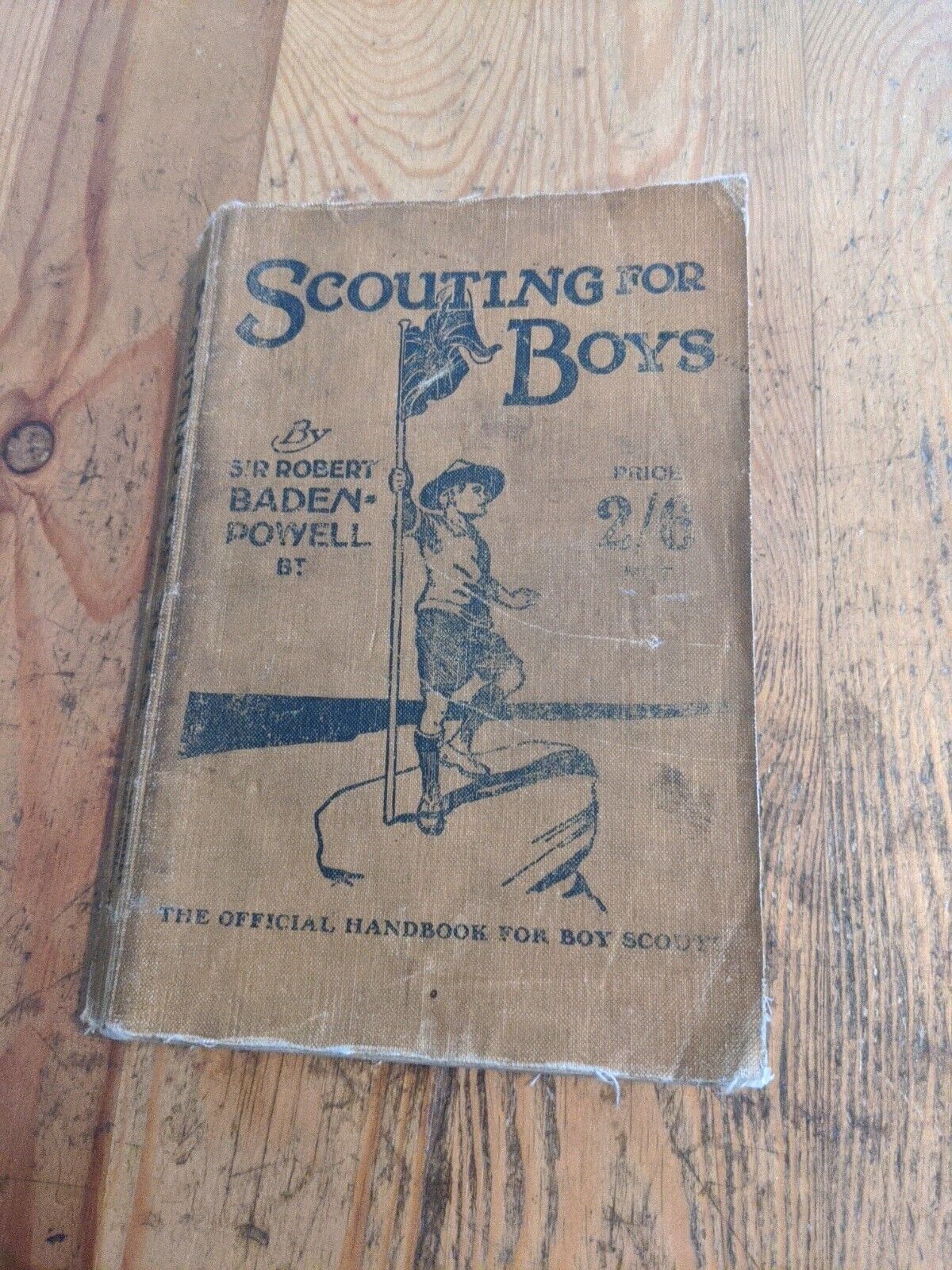 WALSALL 1928 BOYS SCOUTS SCOUTING SOFTCOVER BOOK 338 PAGES