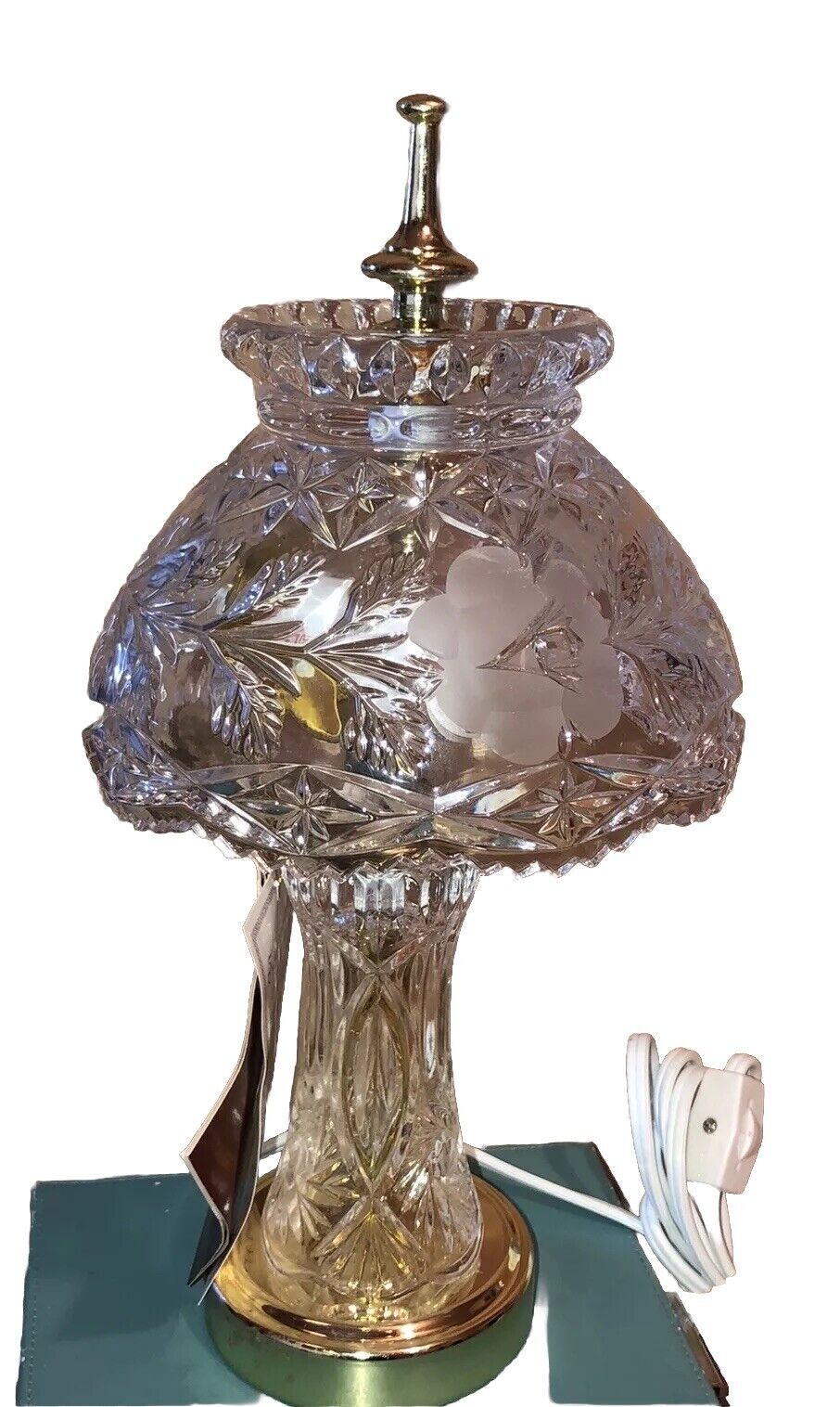New Old Stock Crystal Boudoir Lamp Flowers Engraved ￼Germany Nice