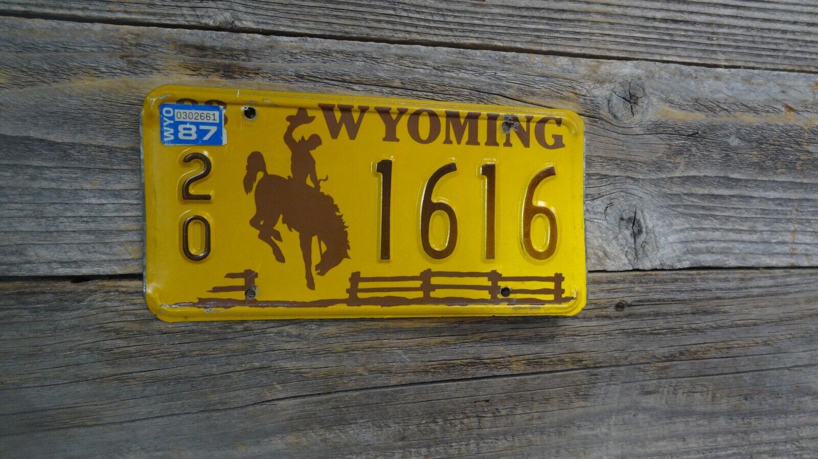 1987 Wyoming Passenger Cowboy Bucking Horse w/rustic fence excellent Condition