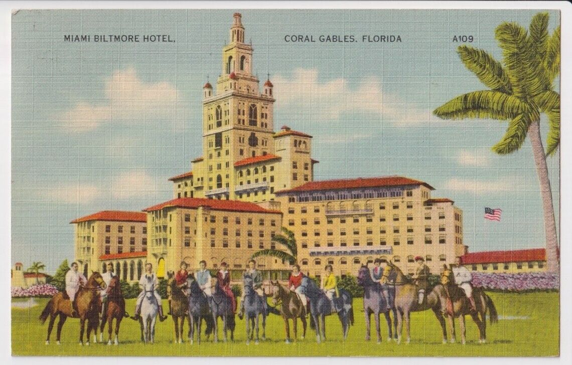 Coral Gables Florida-Miami Biltmore Hotel & Horses Lined Up- VTG Linen Postcard