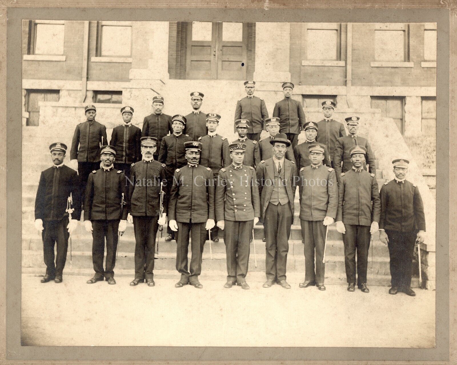 1900s Black Americana Buffalo Soldier Veterans Group Photo