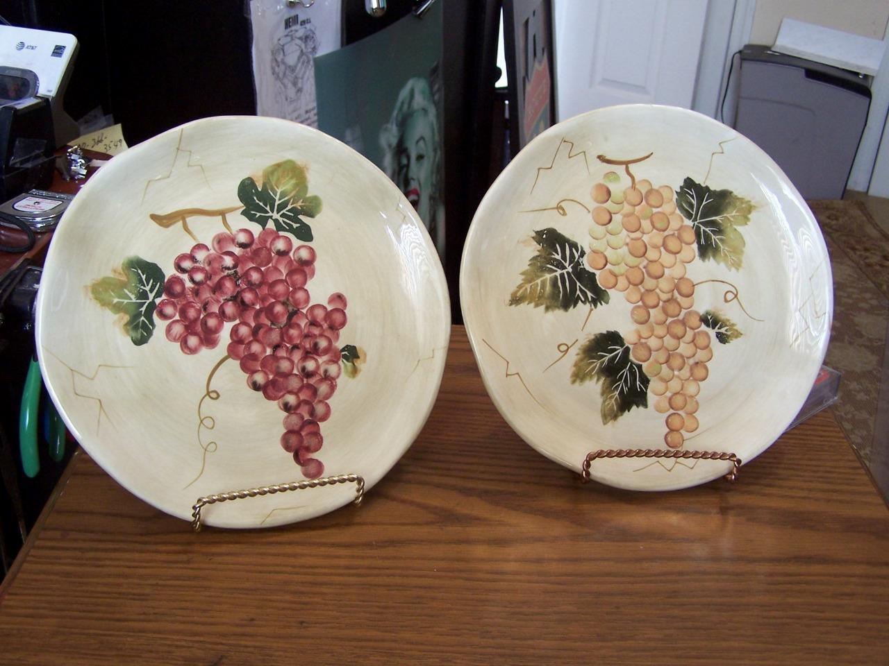 4 Tabletops Gallery Cabernet Salad Plate Hand Painted Grapes 8.5” excellent