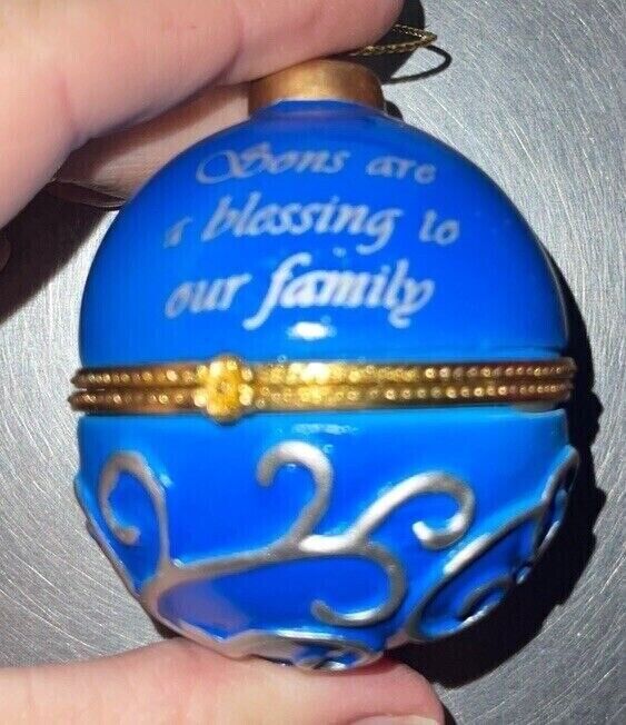Holiday Sentiment Trinket Ornaments with Heartwarming Quote and Gold Hanger