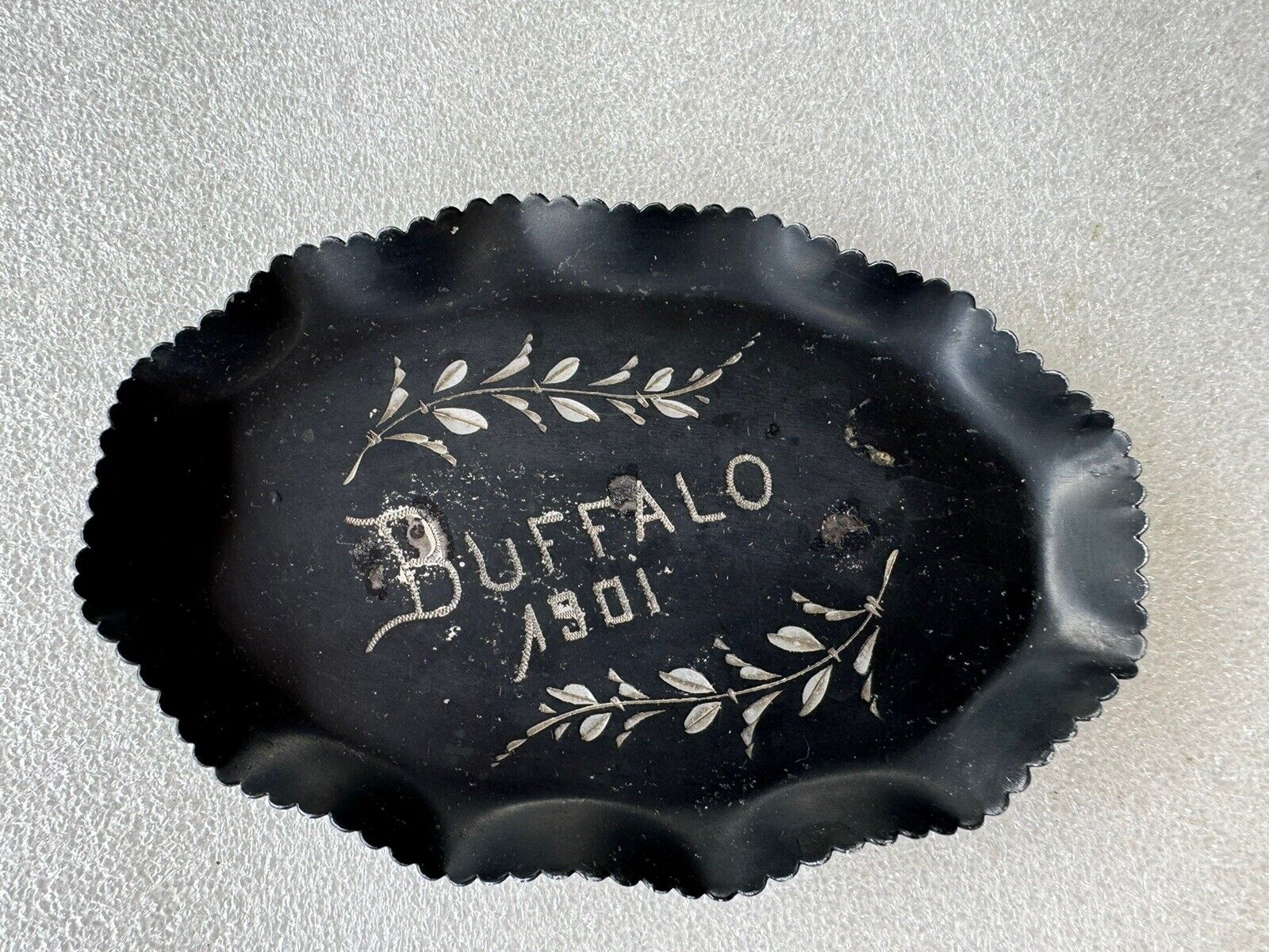 Buffalo 1901 Antique Mini Tray