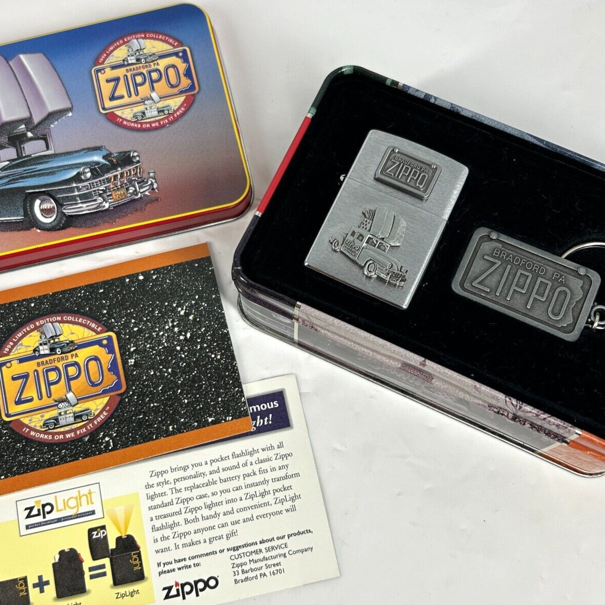 Zippo 1998 Limited Edition Zippo Car Tin Lighter Keychain Set Un-Struck
