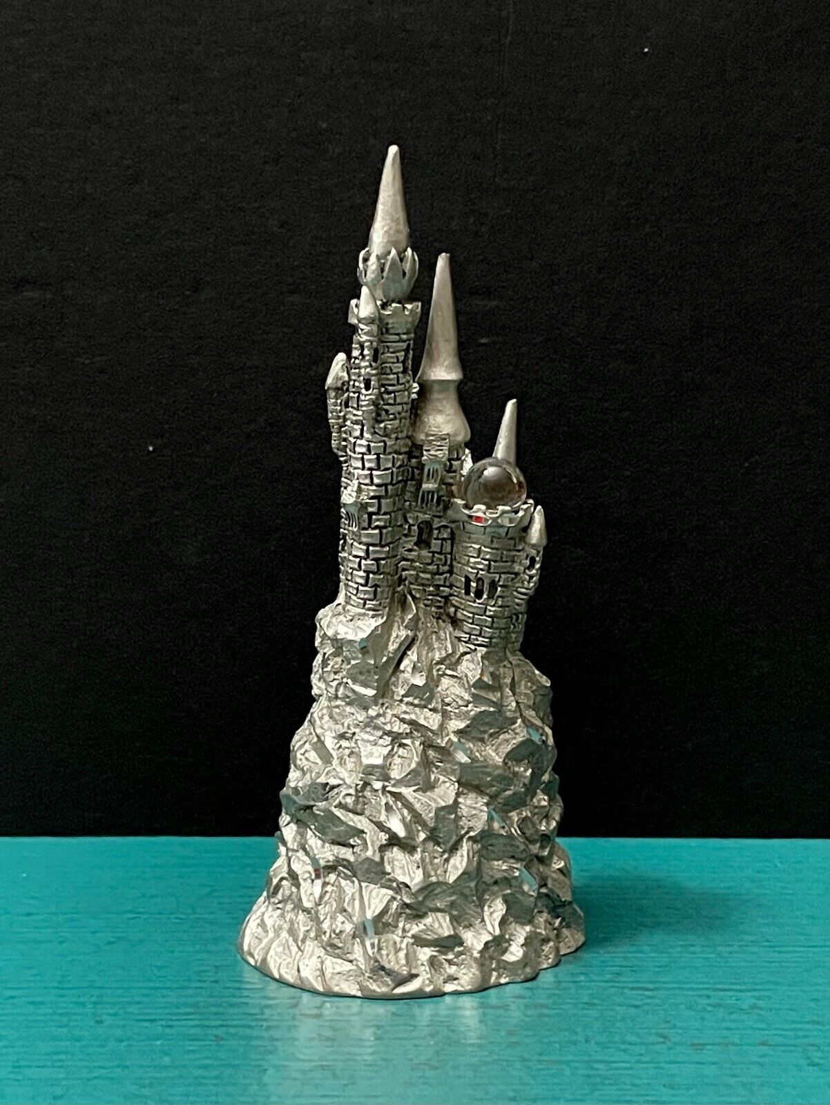 BKS Pewter Clifftop Seaside Mountain Castle Tower Fantasy Mini Figurine LOTR GOT