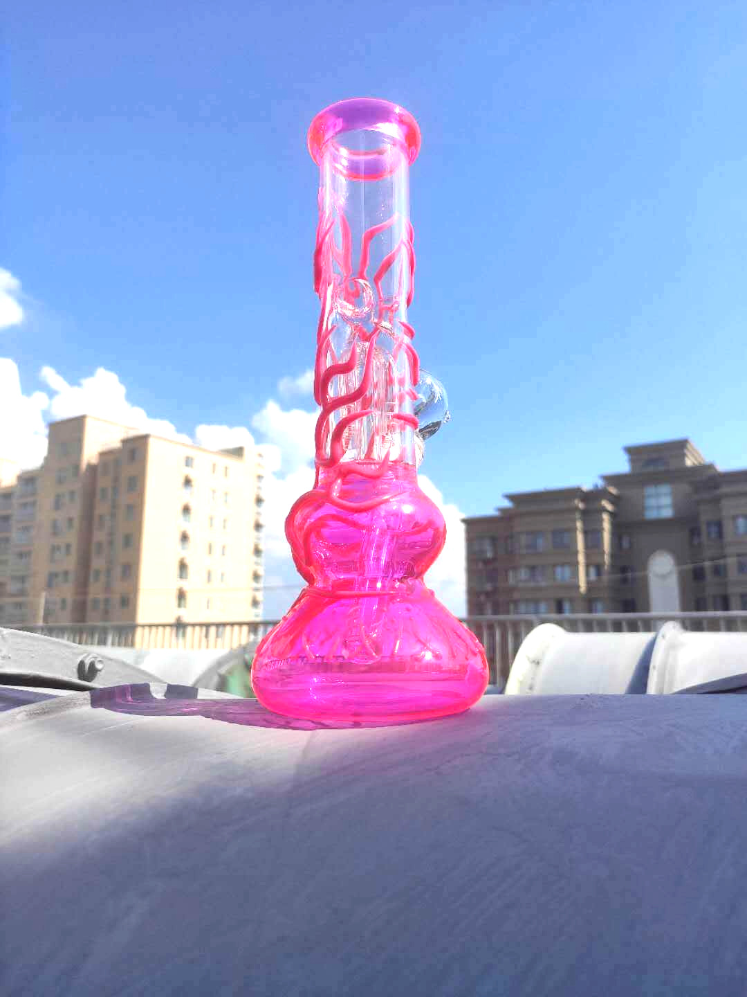 Glow In The Dark 10in Pink Glass Bong Water Pipe With 14mm Bowl and Stem