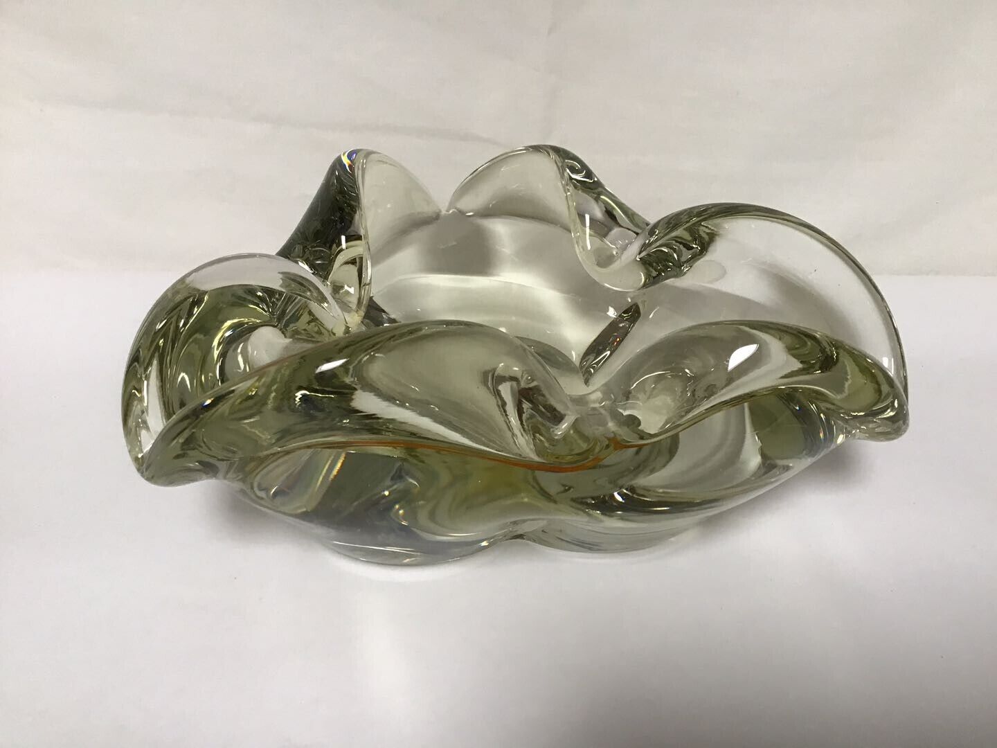 DD62 Vintage Antique Mid Century Translucent Sage Green Murano Glass Bowl