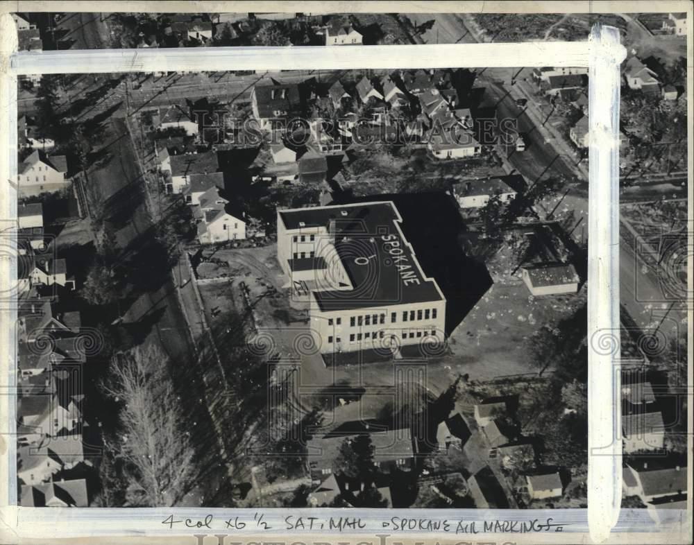 1937 Press Photo Air-marking sign on roof of Spokane, Washington building