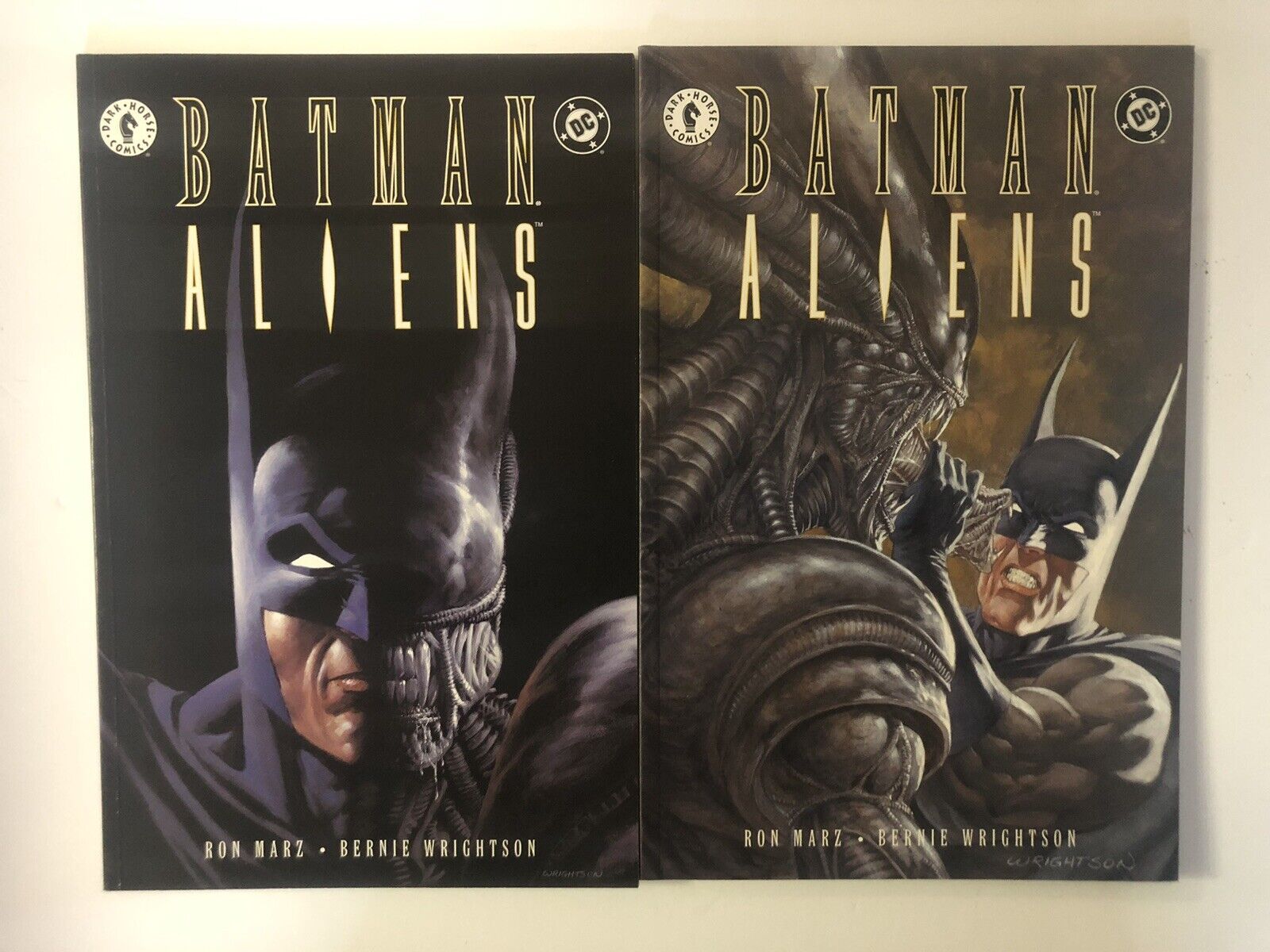 BATMAN/ALIENS (1997) 2 ISSUE COMPLETE SET  #1&2 DC DARK HORSE COMICS