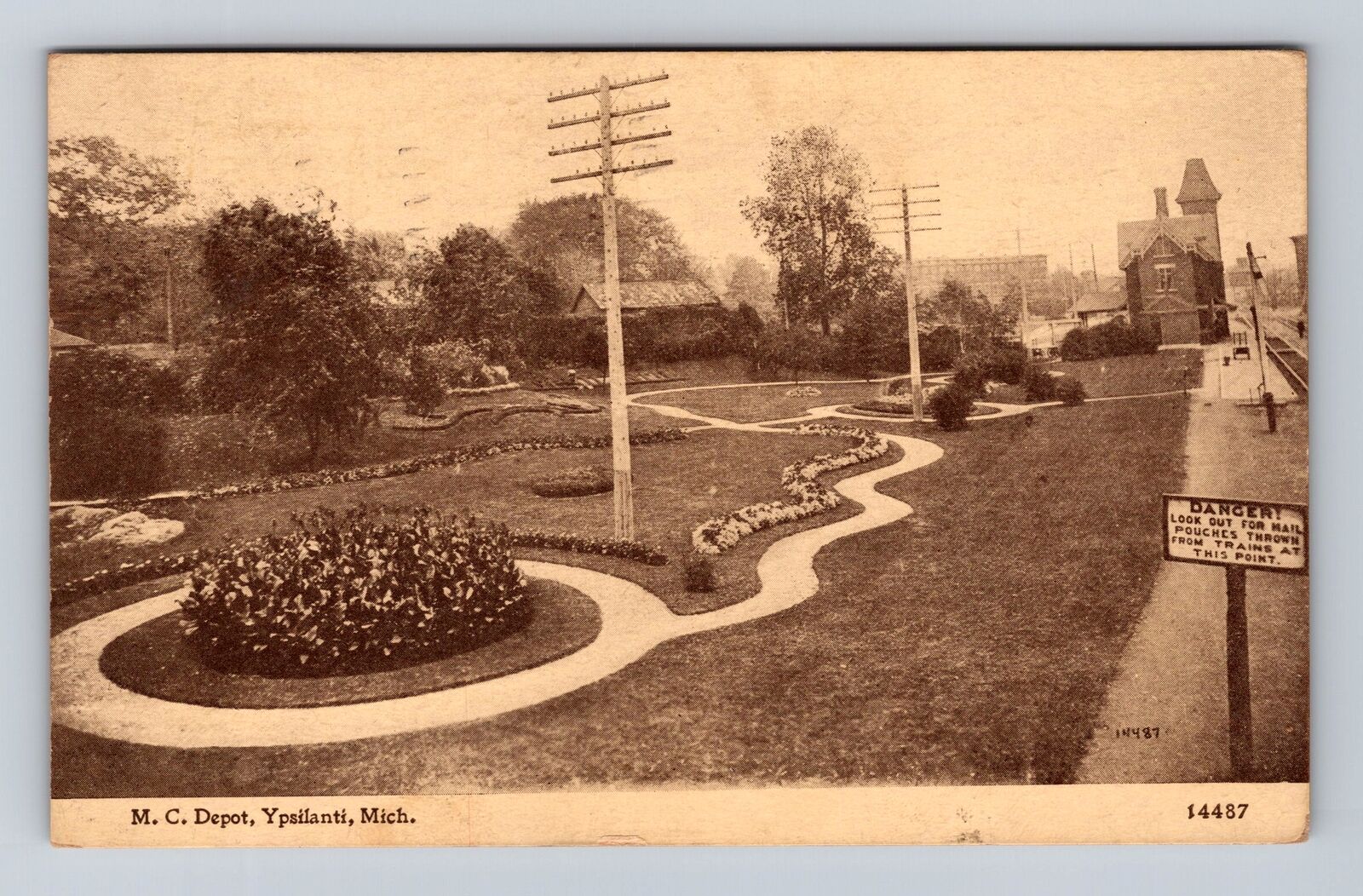 Ypsilanti MI-Michigan, M.C Depot, Antique Vintage Souvenir Postcard