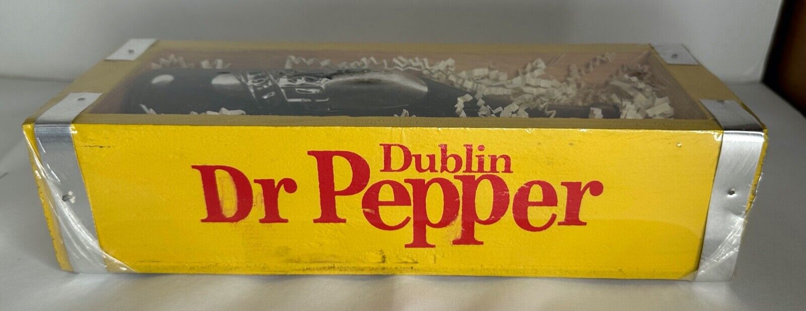 Vintage Dublin Dr Pepper 2004 in Wooden Crate NEW/SEALED RARE