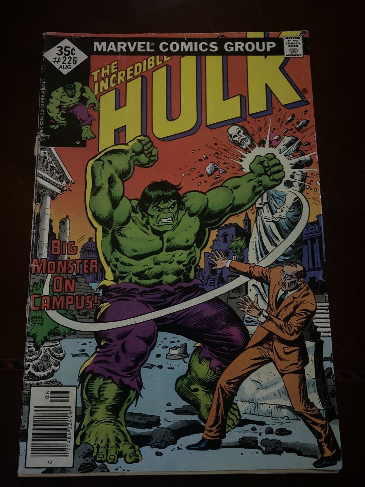 The Incredible Hulk #226 Marvel Comics (1978)