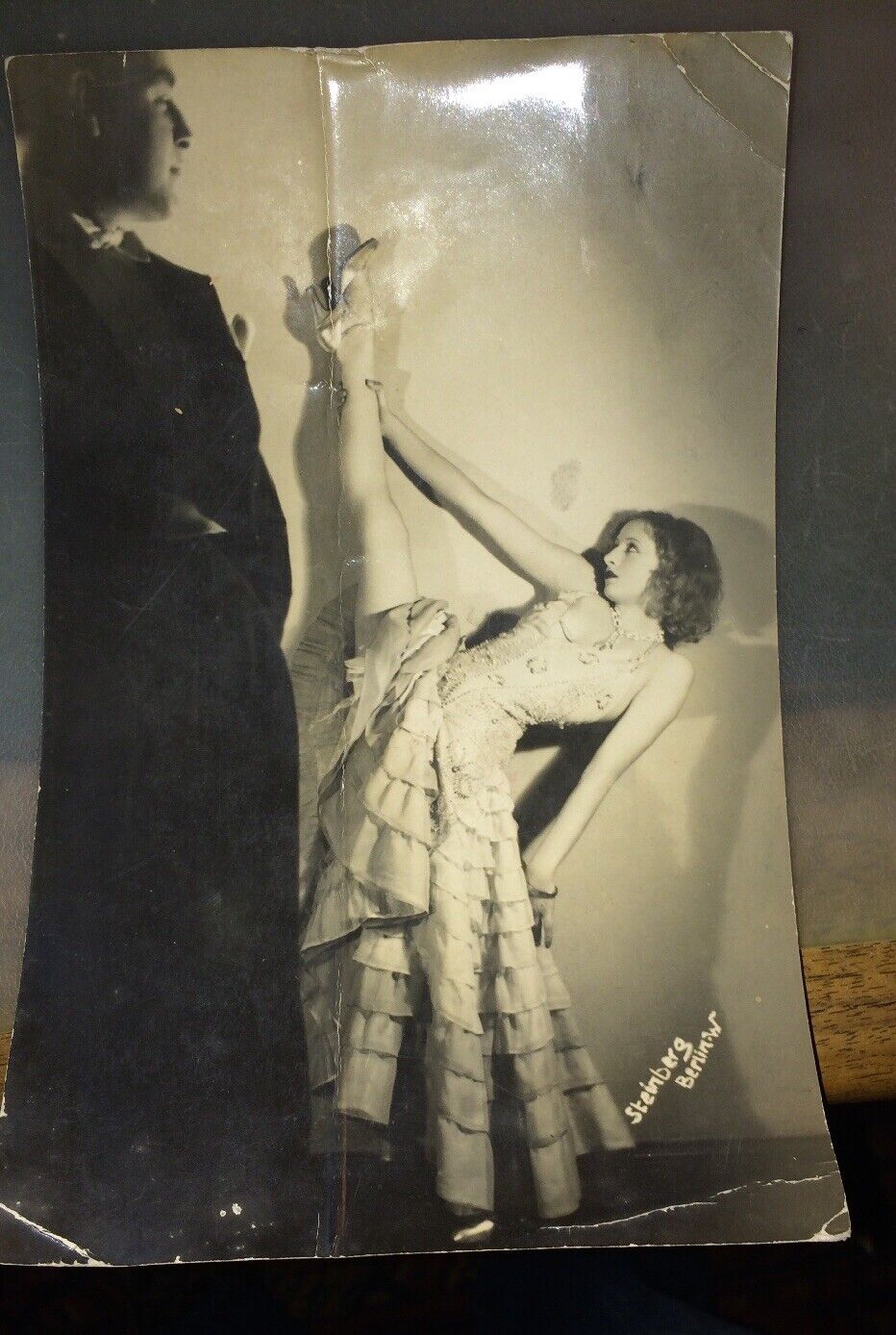 GERMAN CABARET. MARIANNE ET ROBERTS. SIGNED STEINBERG PHOTO, BERLIN. CIRCA 1930.Z